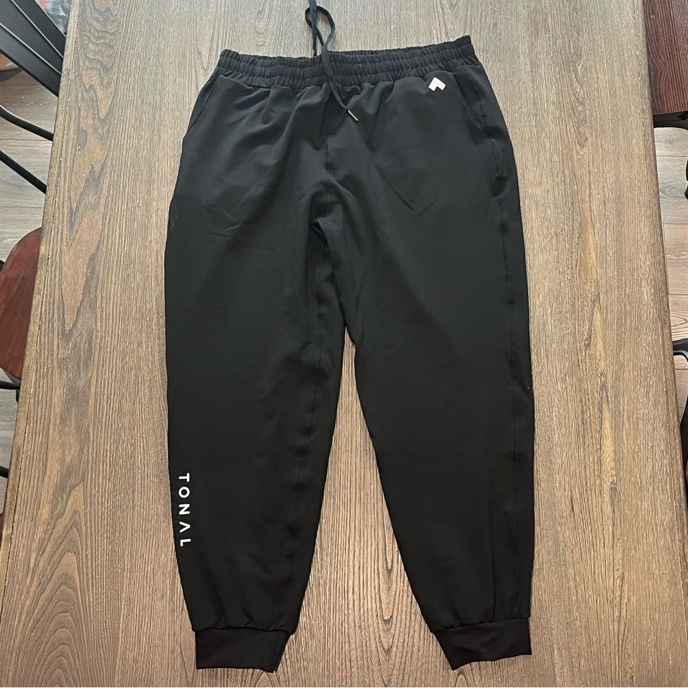 NWOT Tonal High Rise Athletic Jogger Pants Black Size 2X